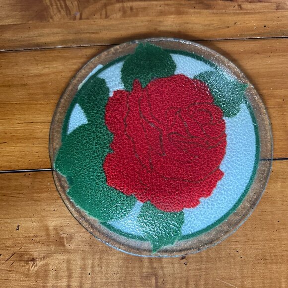 NWT Stunning Designer Signed Peggy Karr Beautiful “Rose” Design Plate - Picture 2 of 3